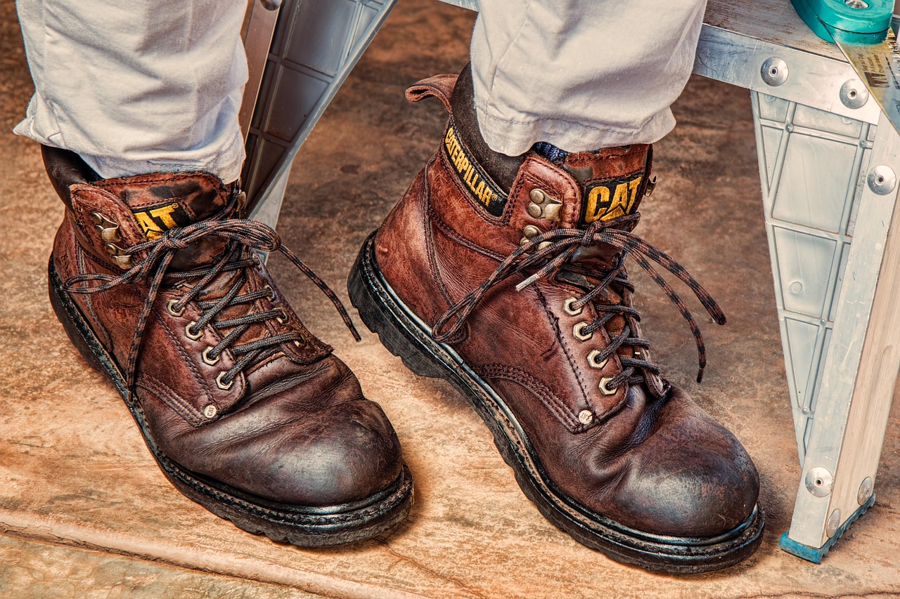 Workers' Comp vs. Personal Injury: Can You File Both?